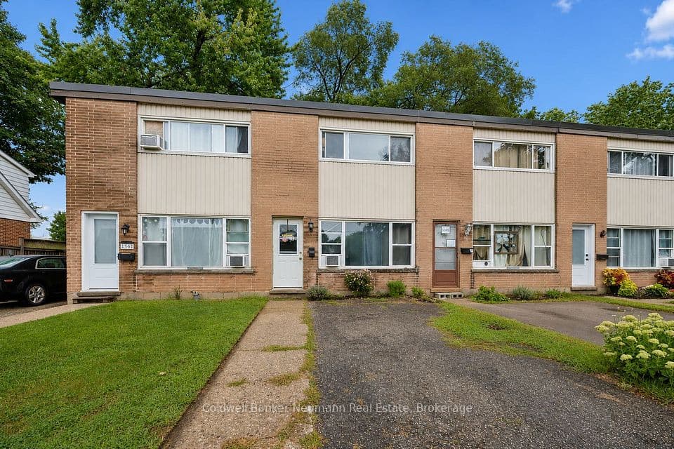 1561-1567 Queenston Road, Cambridge, ON N3H 3L8 – photo 3