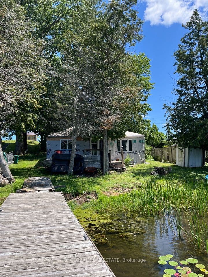 24 Pines Lane, Quinte West, ON K0K 3E0 – main photo