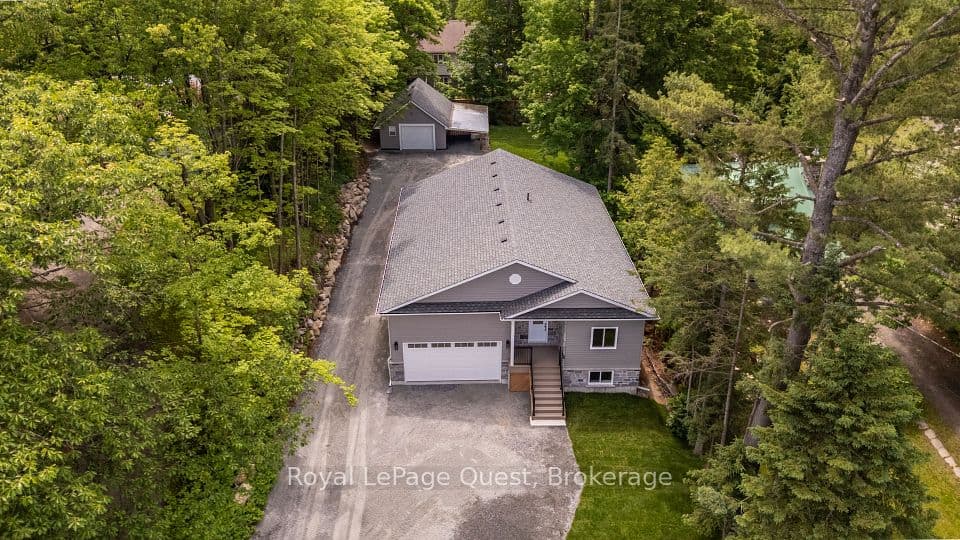 57 West Road W, Huntsville, ON P1H 1L4 – main photo