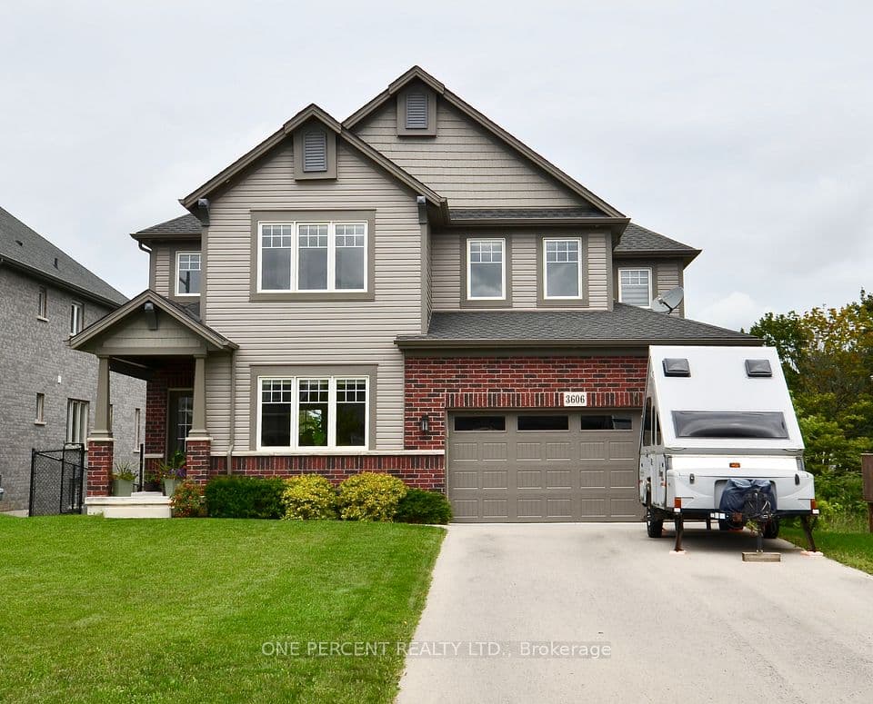 3606 Carolinia Court, Fort Erie, ON L0S 1N0 – main photo