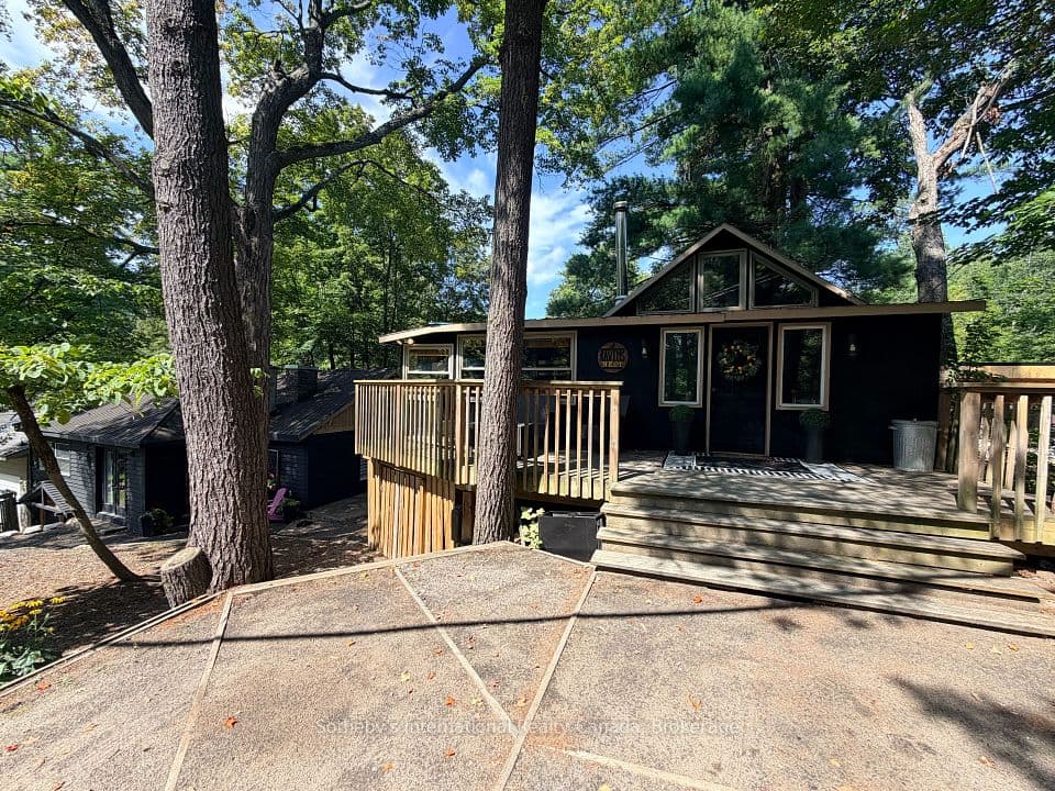 1209 NORTH KAHSHE LAKE Road, Gravenhurst, ON P0E 1G0 – photo 2