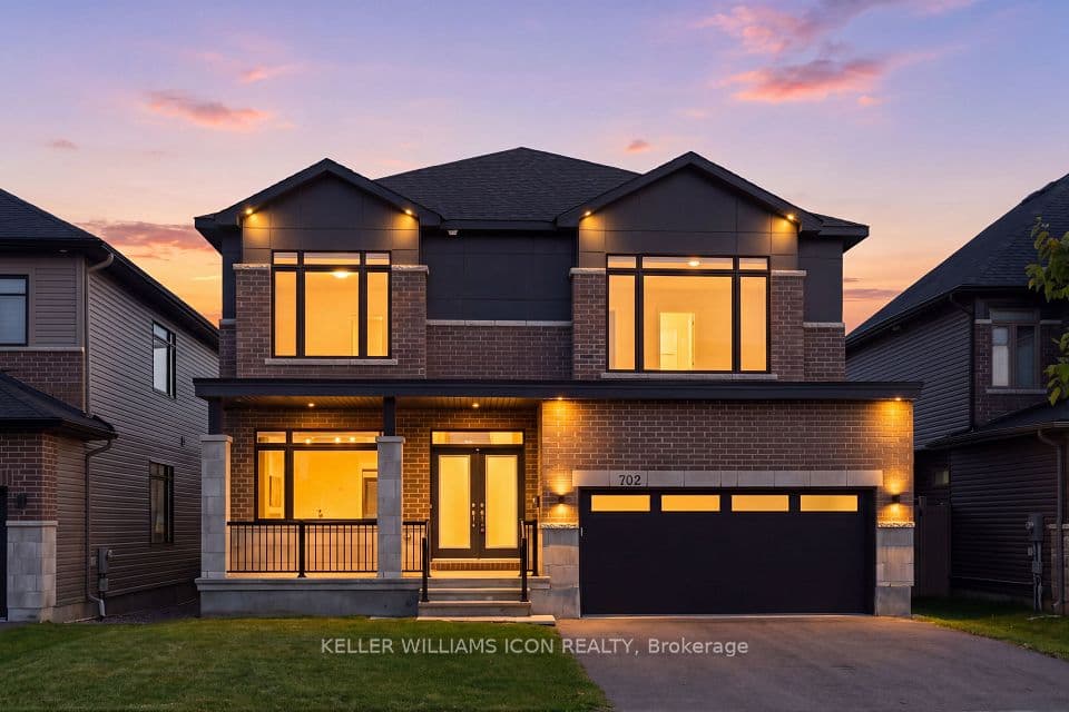702 ROSALES Ridge, Leitrim, ON K1T 0V5 – main photo
