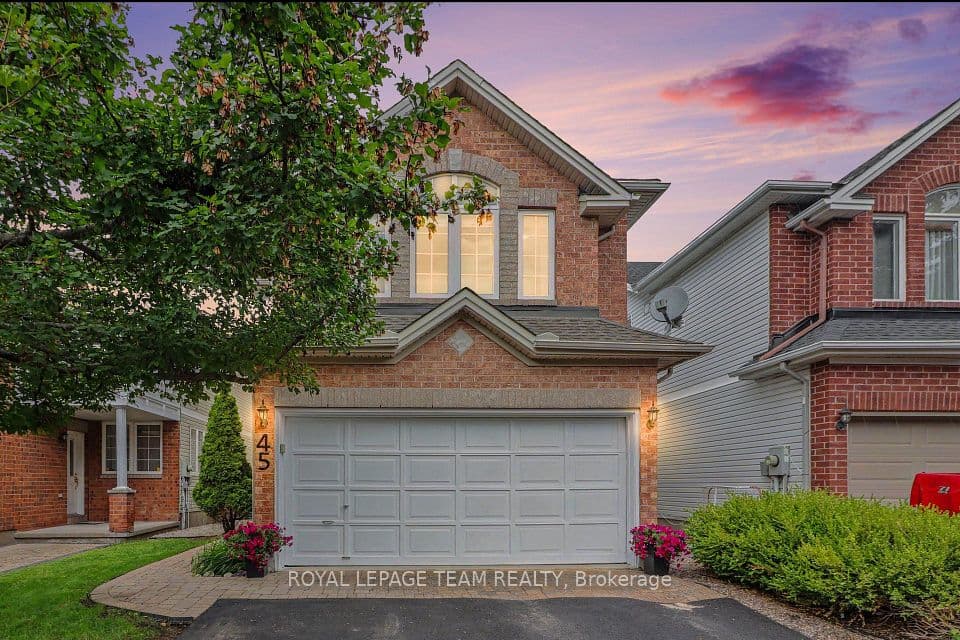 45 Coleridge Street, Carlington - Central Park, ON K2C 4G2 – main photo