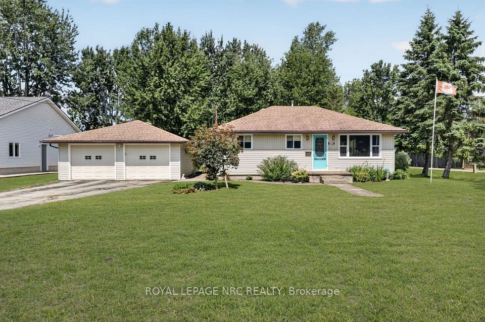 930 EDGEMERE Road, Fort Erie, ON L2A 1A8 – main photo