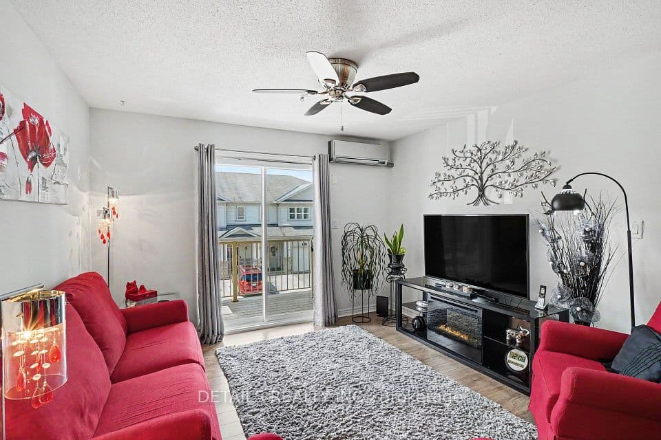 141 Potts Private 212, Orleans - Cumberland and Area, ON K4A 0X9 – photo 2