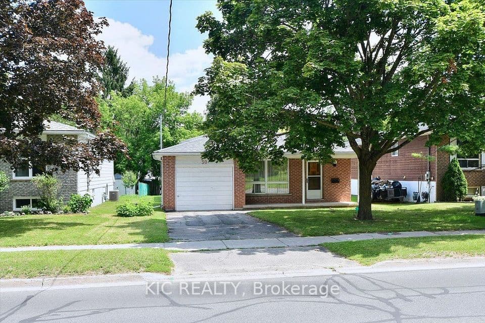 30 Kawartha Heights Boulevard, Peterborough, ON K9J 8B3 – main photo