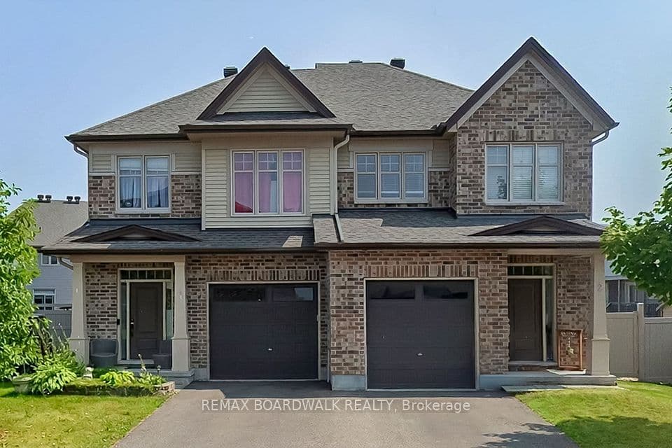 2 Duncanville Street, Russell, ON K4R 1E5 – main photo