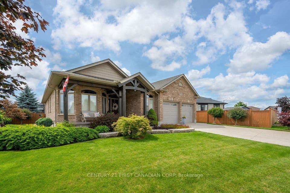 286 Dufferin Street, Central Elgin, ON N0L 1B0 – photo 2