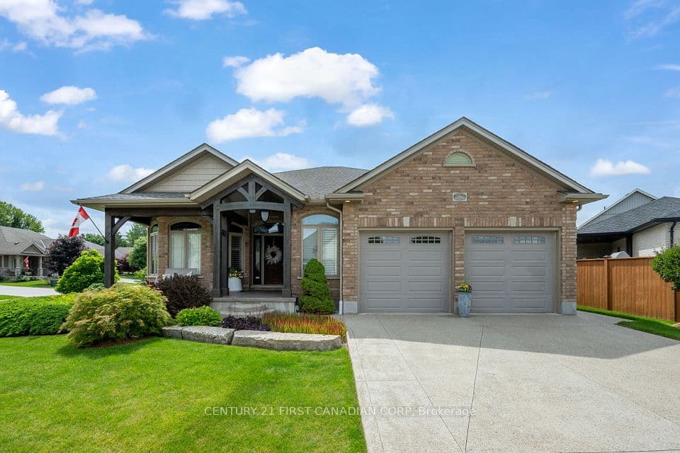 286 Dufferin Street, Central Elgin, ON N0L 1B0 – main photo
