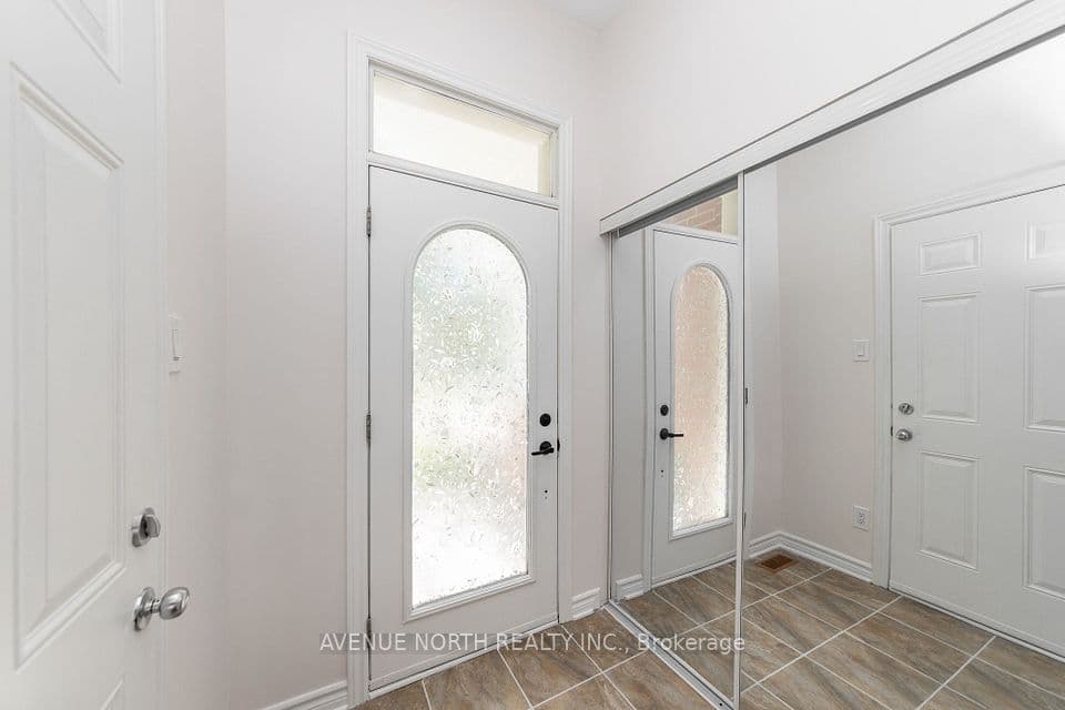 205 Hidden Meadow Avenue, Blossom Park - Airport and Area, ON K1T 0C2 – photo 3