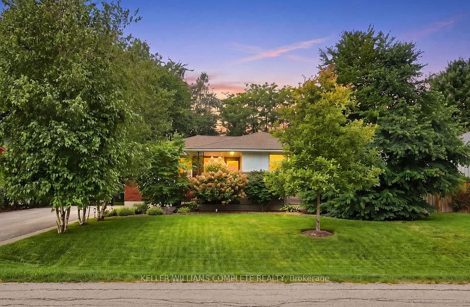 238 Seminole Road, Hamilton, ON L9G 1Y9 – main photo