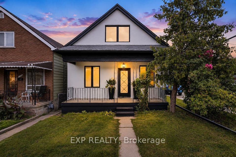 174 London Street N, Hamilton, ON L8H 4C2 – main photo