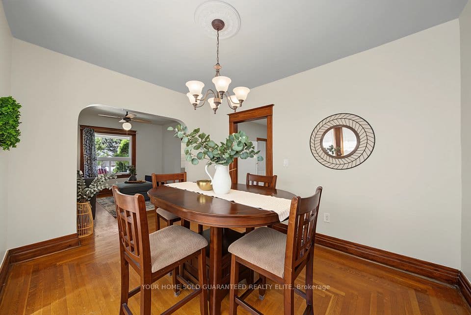 70 Woodland Avenue, St. Catharines, ON L2R 5A3 – photo 3