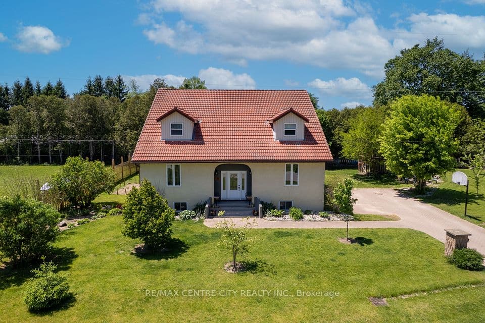 176 Eastman Avenue, Strathroy-Caradoc, ON N7G 3K1 – photo 2