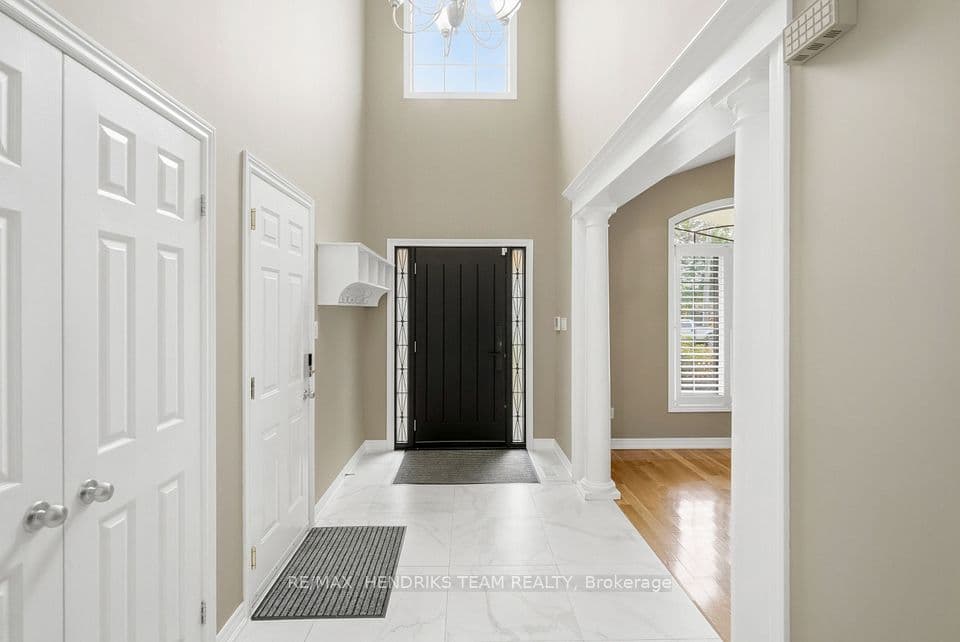 17 First Street Louth, St. Catharines, ON L2W 1C7 – photo 3