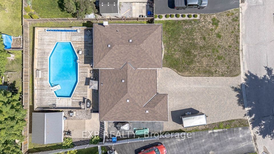 10 Kathryn Crescent, North Bay, ON P1B 8P4 – photo 2