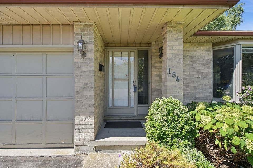 184 Chesham Place, London North, ON N6G 3T7 – photo 2