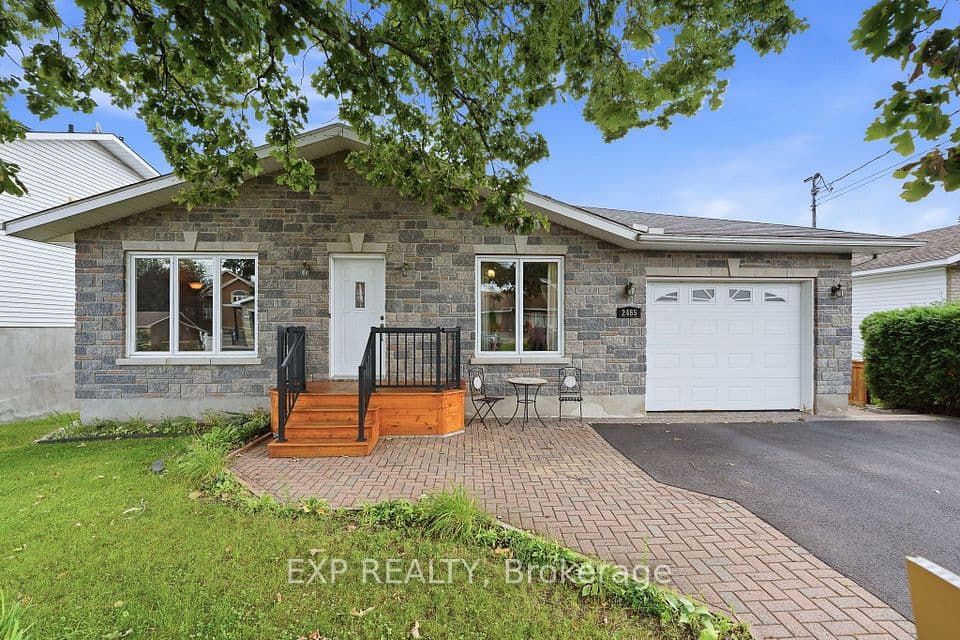 2465 Woods Street, Clarence-Rockland, ON K4K 1J3 – main photo