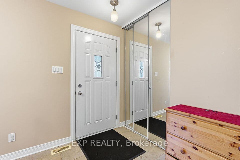 2465 Woods Street, Clarence-Rockland, ON K4K 1J3 – photo 3