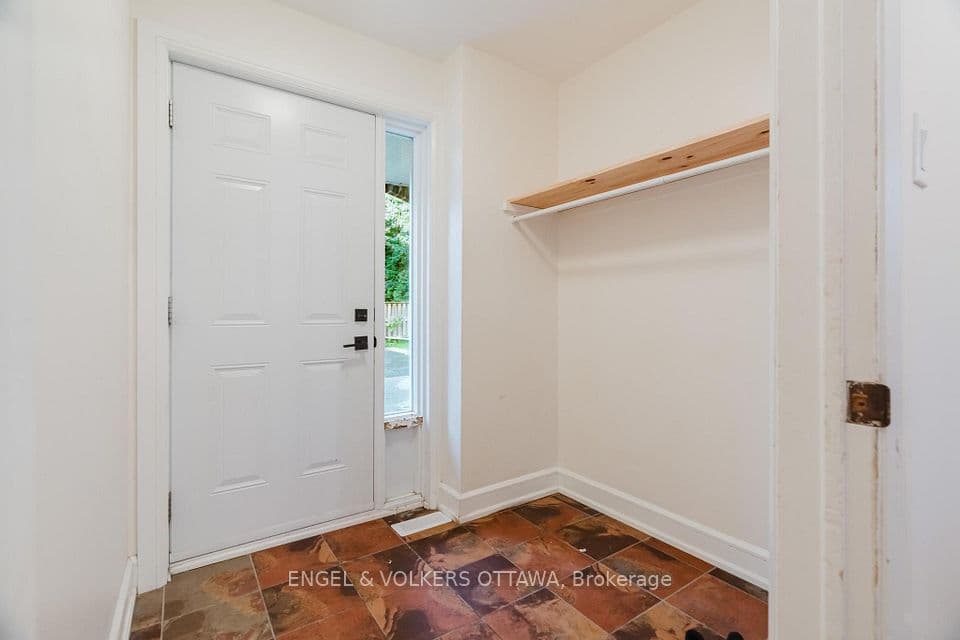 8 Almond Lane, Kanata, ON K2L 3T2 – photo 3