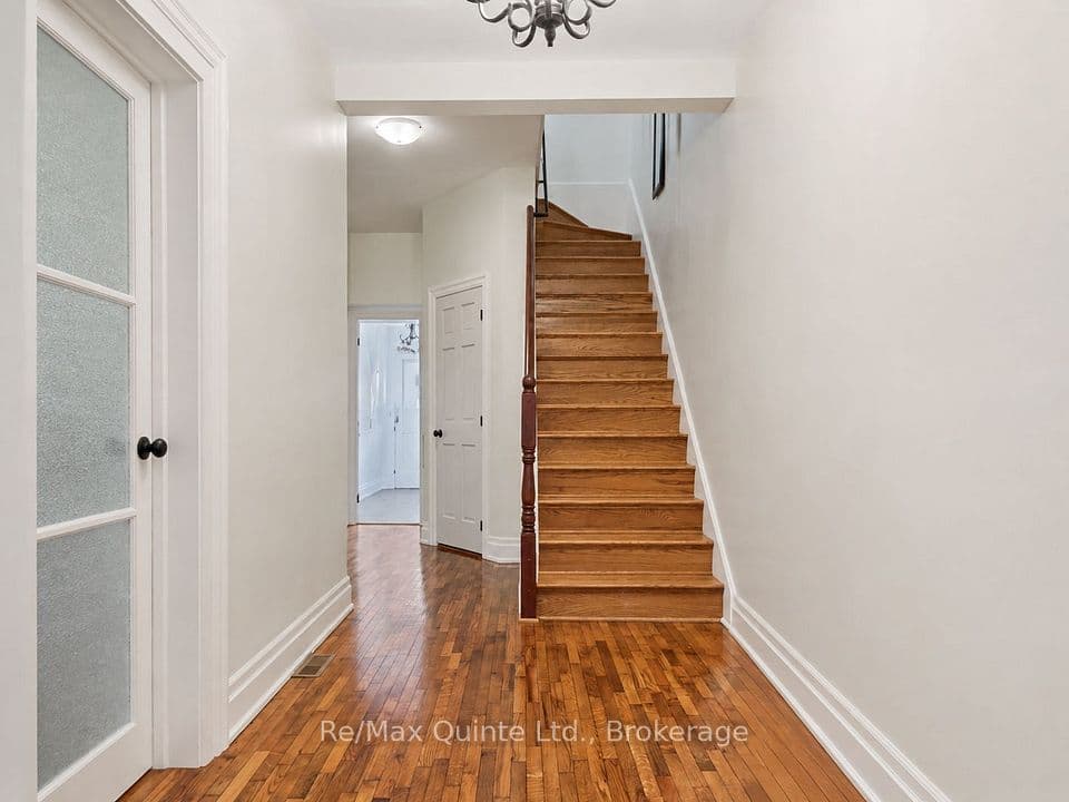 296 Coleman Street, Belleville, ON K8N 3J1 – photo 2