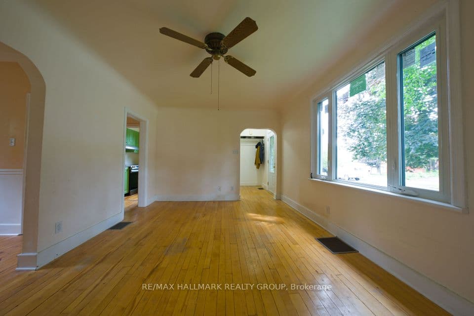 1357 Raven Avenue, Carlington - Central Park, ON K1Z 7Y3 – photo 3