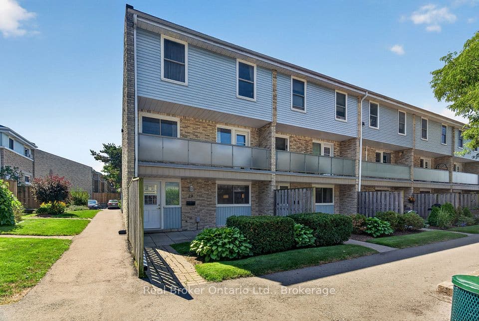 35 Breckenridge Drive 29, Kitchener, ON N2B 3H5 – photo 3