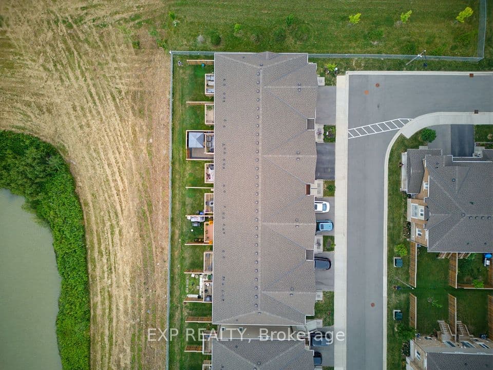 74 Laguna Village Crescent, Hamilton, ON L0R 1P0 – photo 2