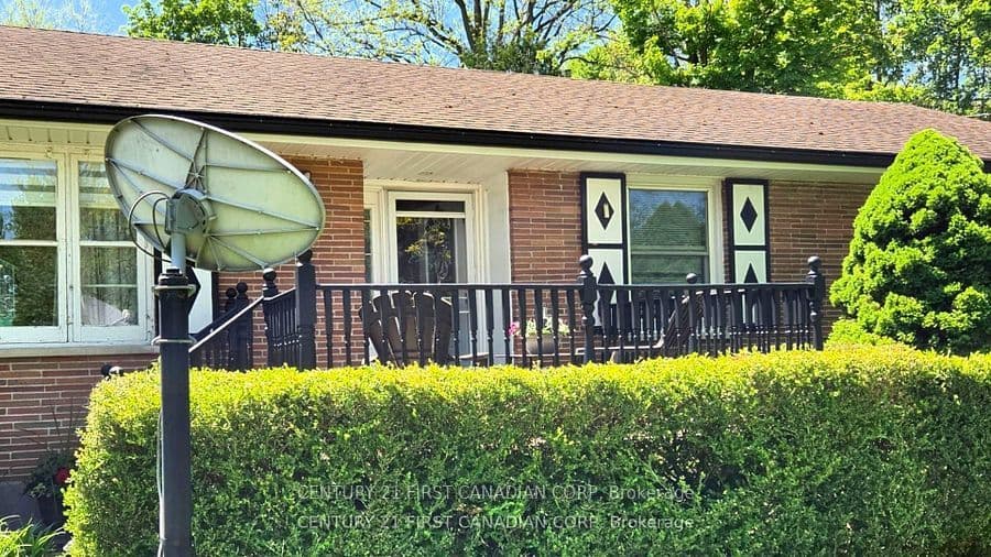 648 Westwood Drive, London South, ON N6K 1A7 – photo 3