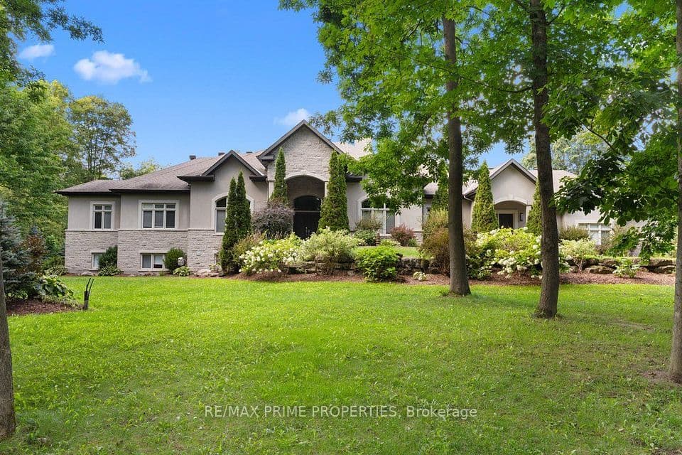 1161 Du Gouverneur Drive, Orleans - Cumberland and Area, ON K4C 1E2 – main photo