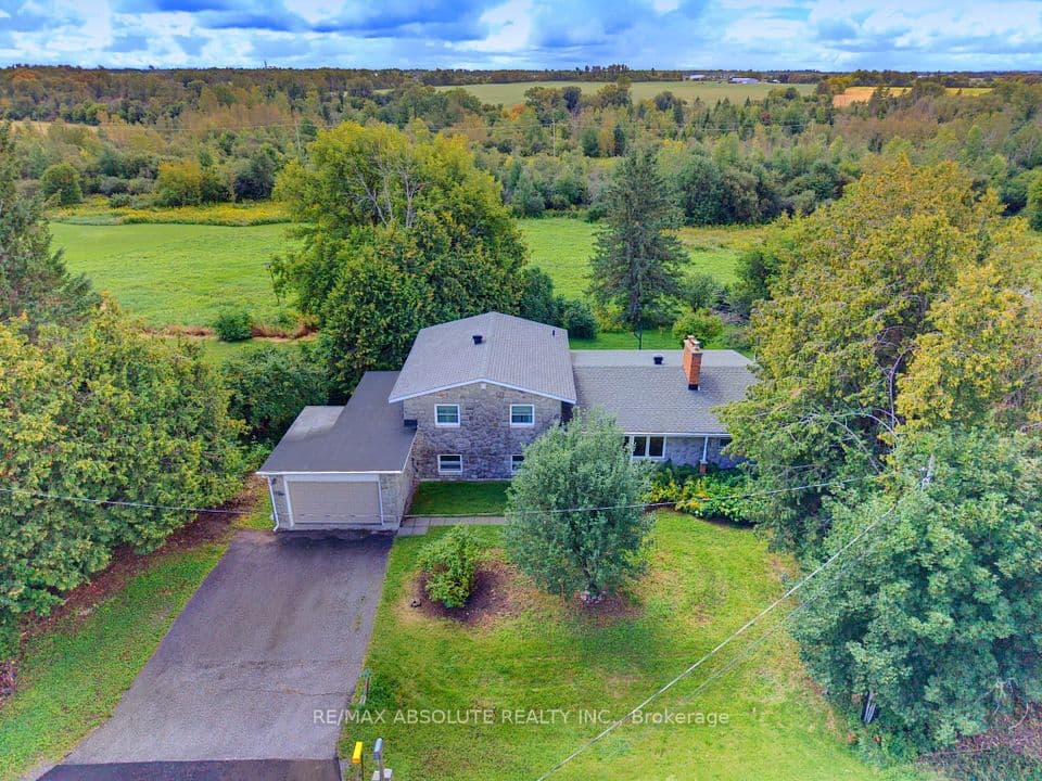 1996 Old Carp Road, Carp - Huntley Ward, ON K0A 1L0 – photo 3