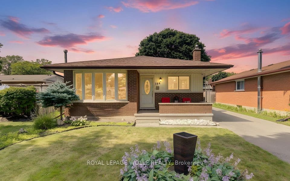 144 Holborn Drive, Kitchener, ON M2A 2E5 – main photo