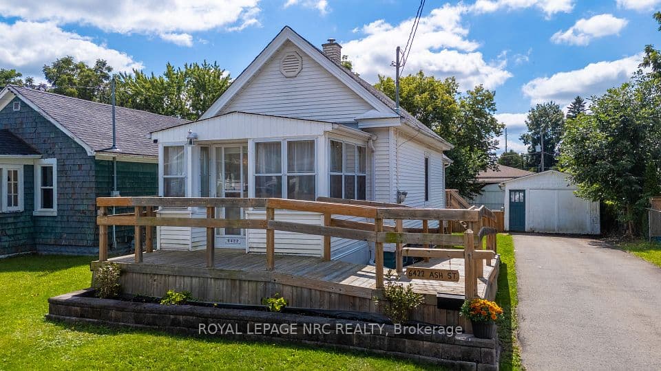 6422 Ash Street, Niagara Falls, ON L2G 2H5 – photo 2