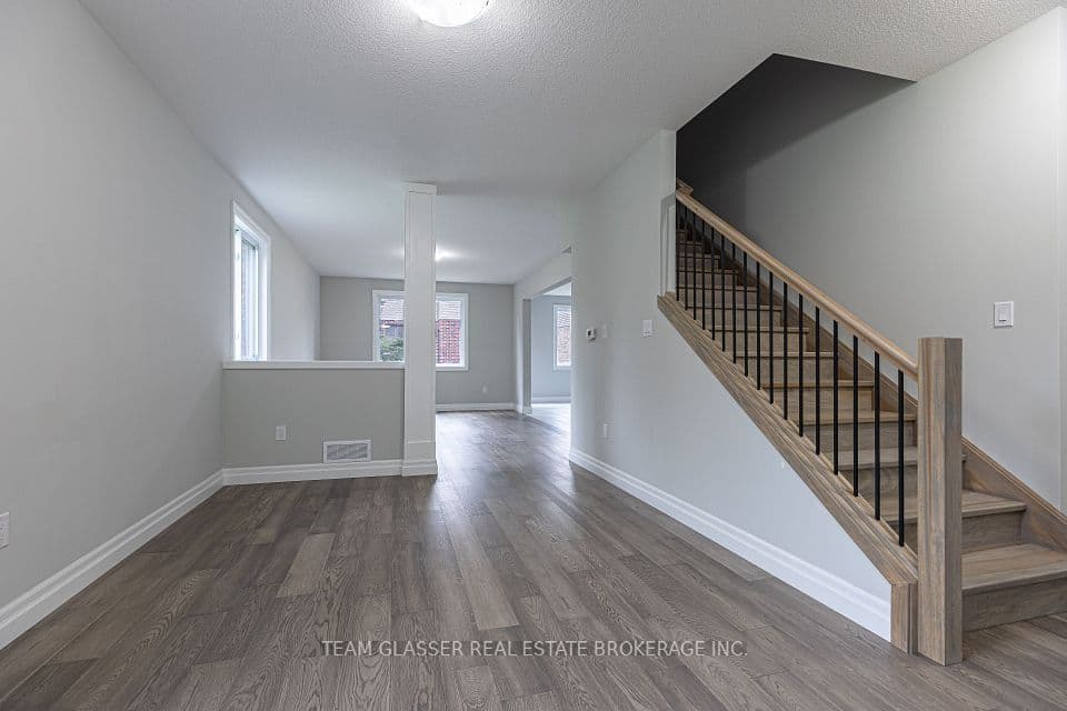 1600 Chickadee Trail, London South, ON N6N 1K6 – photo 3