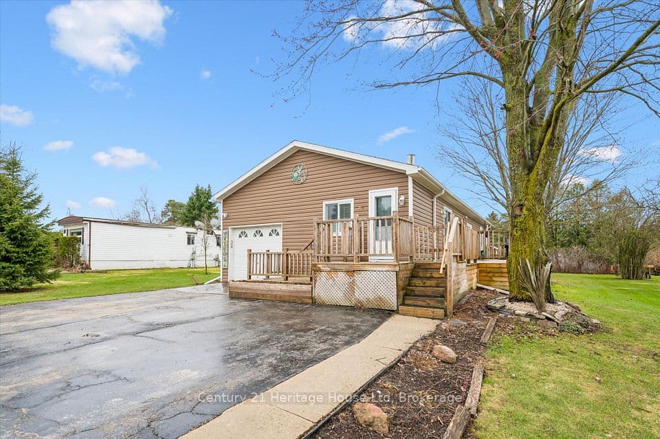 25 Fourth Avenue, Wellington North, ON N0G 2K0 – photo 3