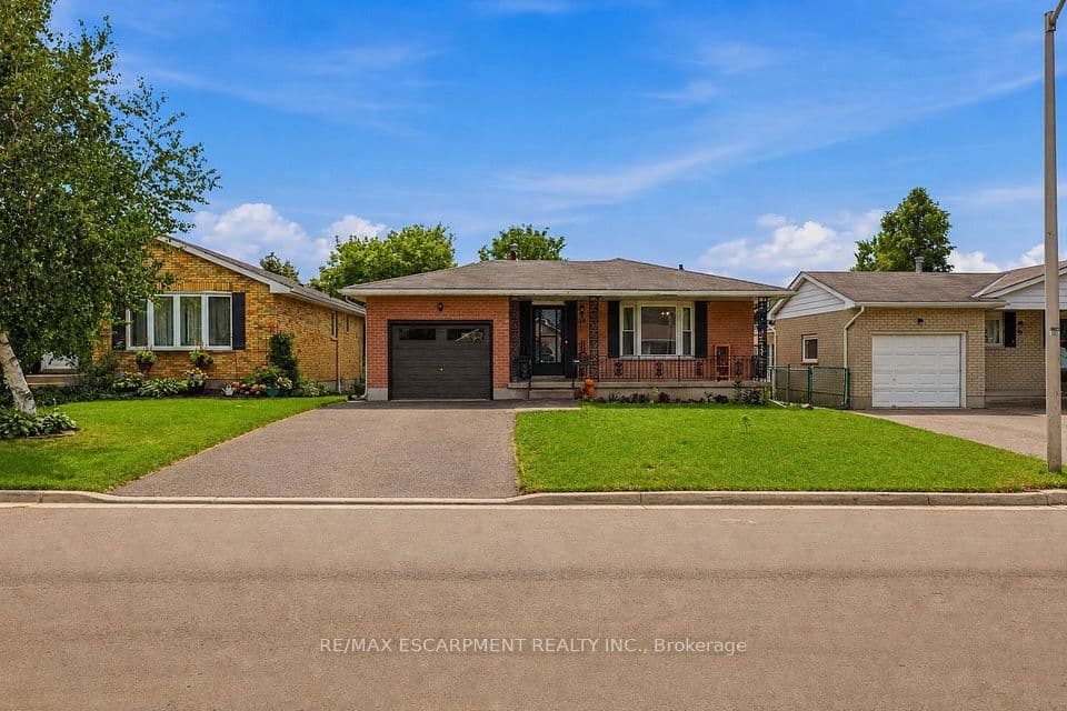58 VANIER Place, St. Thomas, ON N5R 5S6 – main photo