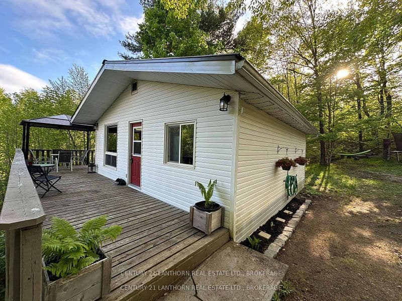 1024 Harrington Lane, Frontenac, ON K0H 0B6 – main photo