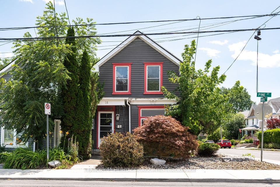 18 Pine Street, Kingston, ON K7K 1W1 – main photo