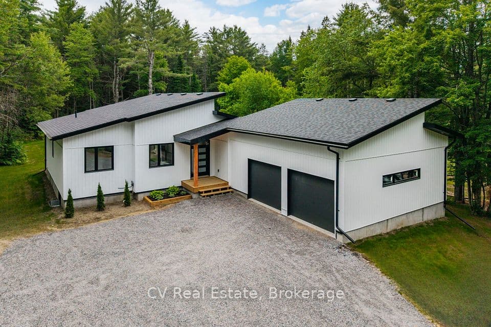 546 Balsam Chutes Road, Huntsville, ON P0B 1L0 – main photo