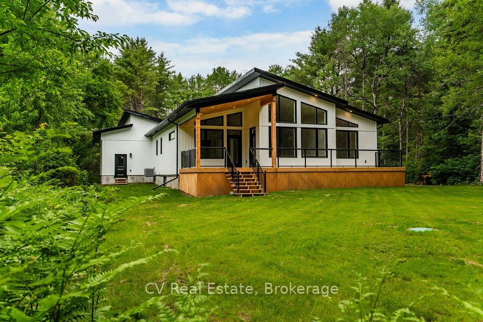 546 Balsam Chutes Road, Huntsville, ON P0B 1L0 – photo 2