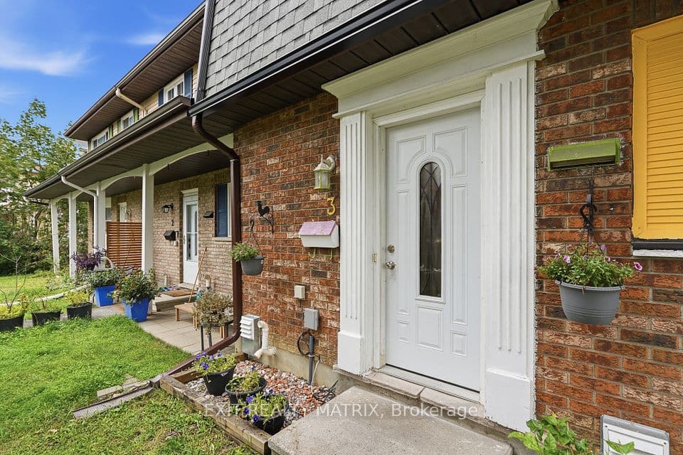 1661 Heron Road 3, Alta Vista and Area, ON K1V 6A3 – photo 3