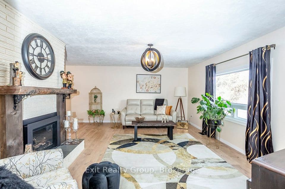 640 Victoria Street N, Tweed, ON K0K 3J0 – photo 2