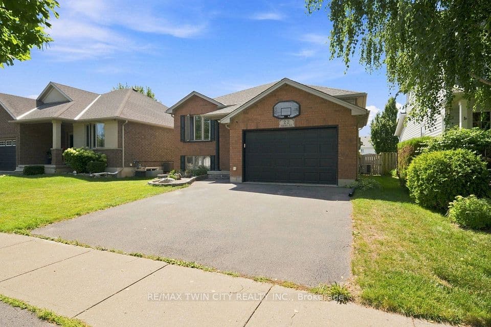 22 Osborn Avenue, Brantford, ON N3T 6P9 – photo 3