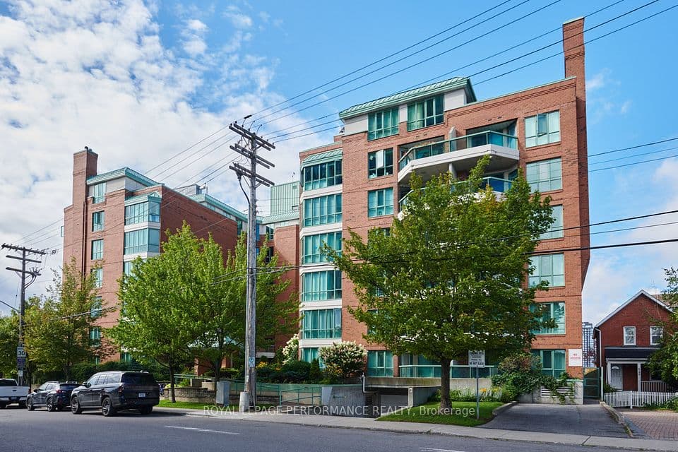 540 Cambridge Street South Street S 408, Dows Lake - Civic Hospital and Area, ON K1S 5N3 – main photo