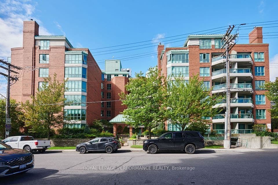 540 Cambridge Street South Street S 408, Dows Lake - Civic Hospital and Area, ON K1S 5N3 – photo 2