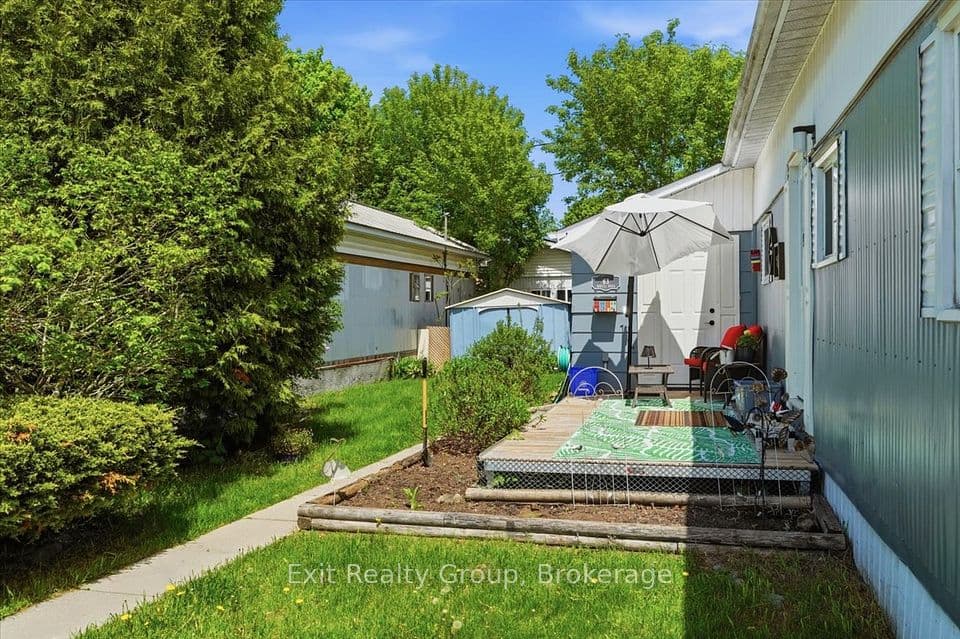 63 Whites Road 63, Quinte West, ON K8V 5P5 – photo 2