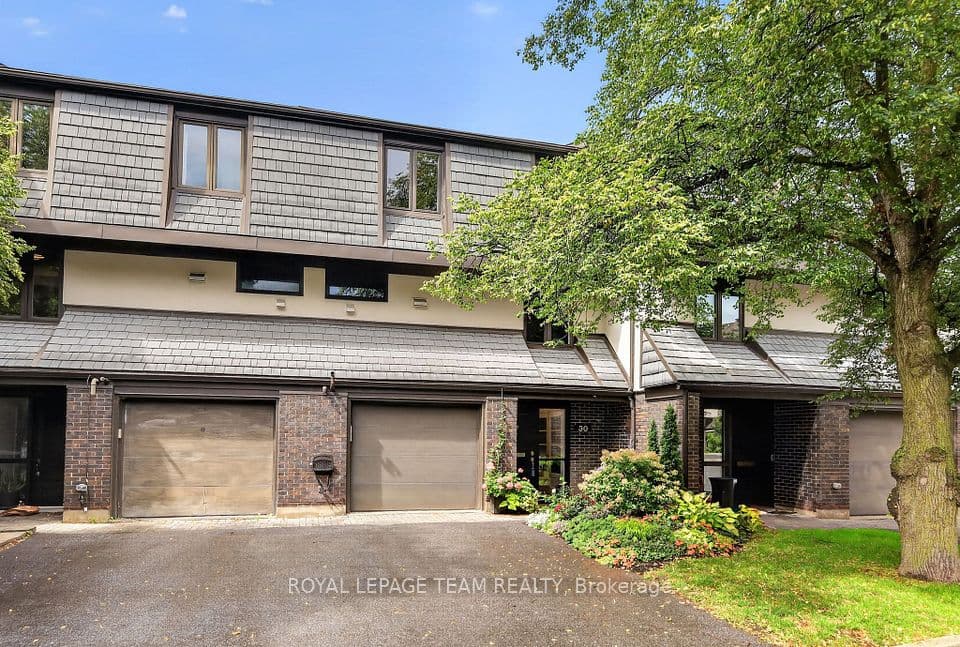 655 Richmond Road 30, Carlingwood - Westboro and Area, ON K2A 3Y3 – main photo