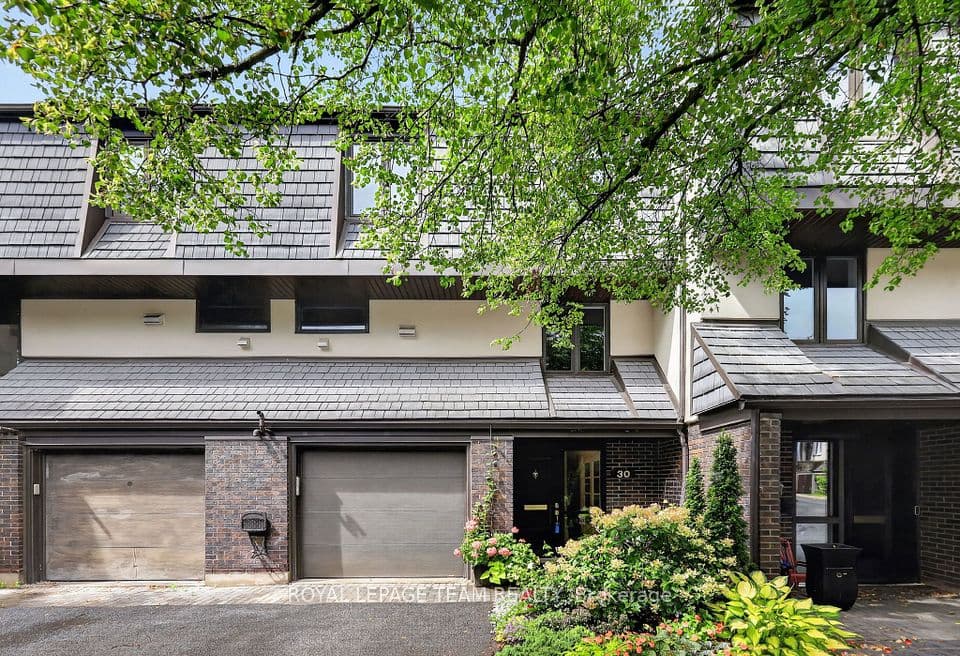 655 Richmond Road 30, Carlingwood - Westboro and Area, ON K2A 3Y3 – photo 2