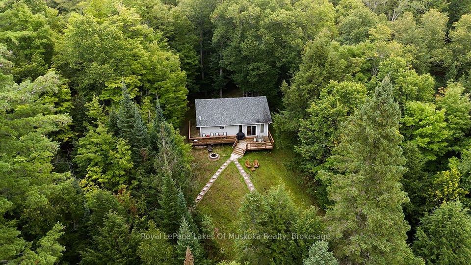 215 Sandwood Drive, Ryerson, ON P0A 1C0 – main photo