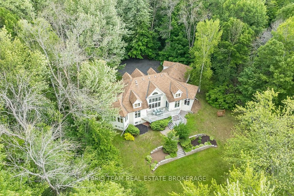 1037 Rockcastle Road, Gravenhurst, ON P0E 1N0 – photo 2